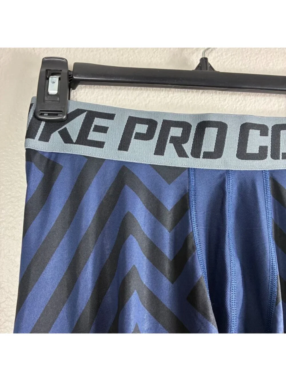 Nike Pro Combat Compression Leggings Men’s Geometric Blue Sz Large Gym Workout